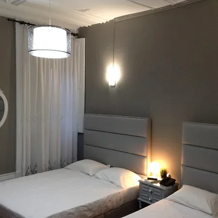호텔 Royal 2*