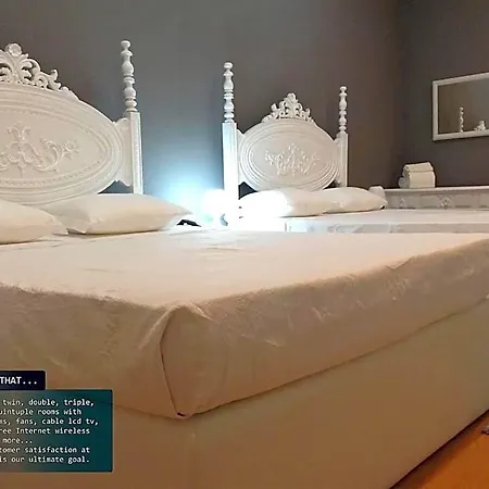 Отель Royal